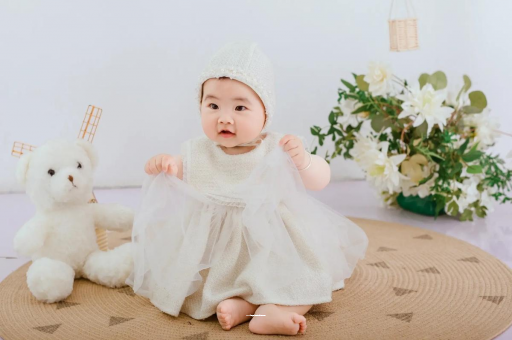 金湖怀孕初期肚子胀得难受