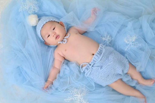 金湖孕妇三个月肚子多大
